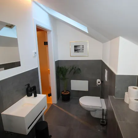 1018 By Interhome * Bad Gastein